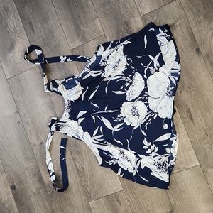 Halter crop top